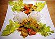 Gem&uuml;securry mit Tofu auf Jasminreis