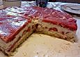 Erdbeer-Sahnetorte mit Cr&egrave;me fra&icirc;che