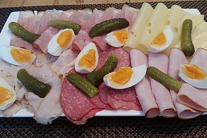 Gemischte Wurstplatte 8