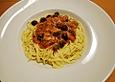 Spaghetti mit Thunfisch, Kapern und Oliven