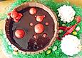 Schweinchen im Matschk&uuml;bel-Torte