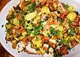 Bratkartoffel-Pfanne mit Schweine- und H&auml;hnchenfilet