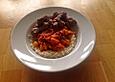 Huftsteakstreifen mit Tomaten-Paprika-Kapernsauce