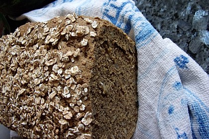 Dinkelbrot mit Leinsamen und Sonnenblumenkernen 6