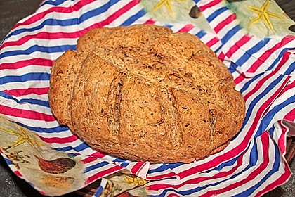 Dinkelbrot mit Leinsamen und Sonnenblumenkernen 15