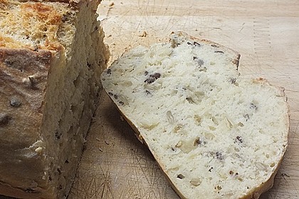 Dinkelbrot mit Leinsamen und Sonnenblumenkernen 8