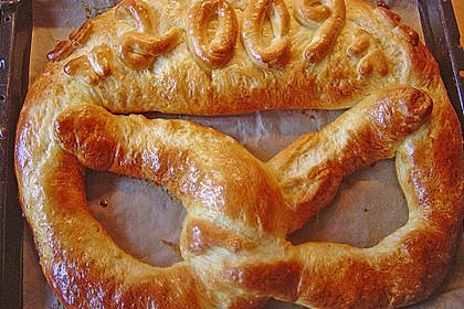 Große Neujahrsbrezel 56