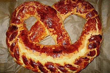 Große Neujahrsbrezel 35