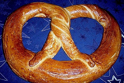 Große Neujahrsbrezel 44