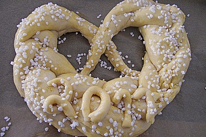 Große Neujahrsbrezel 37