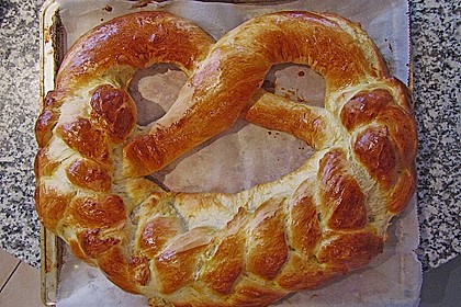 Große Neujahrsbrezel 49