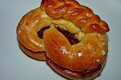 Große Neujahrsbrezel 14