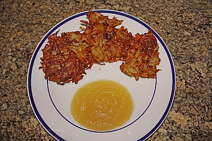Großmutters Reibekuchen 48