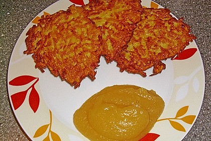 Großmutters Reibekuchen 16