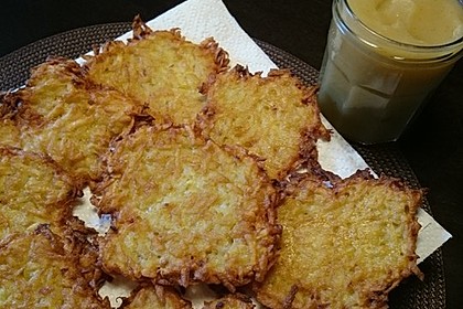 Großmutters Reibekuchen 24