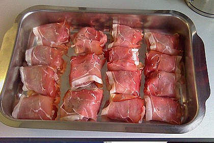 Schweinefilets im Schinkenmantel an Cognacsahne 9