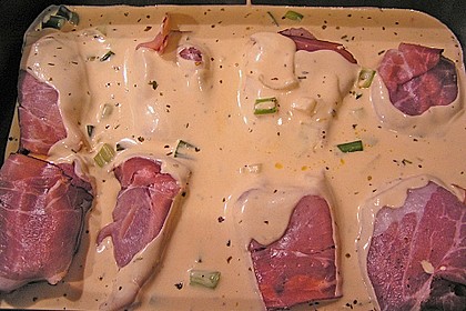 Schweinefilets im Schinkenmantel an Cognacsahne 13