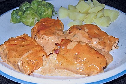 Schweinefilets im Schinkenmantel an Cognacsahne 1