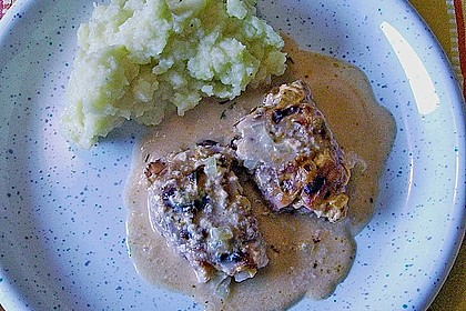 Schweinefilets im Schinkenmantel an Cognacsahne 2
