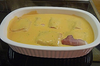Schweinefilets im Schinkenmantel an Cognacsahne 25