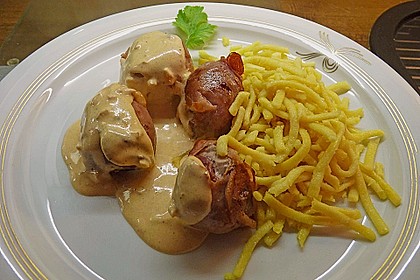 Schweinefilets im Schinkenmantel an Cognacsahne 32