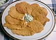 Gurkenpfannkuchen mit Tzatziki