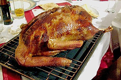 Weihnachtsgans mit Tatarf&uuml;llung
