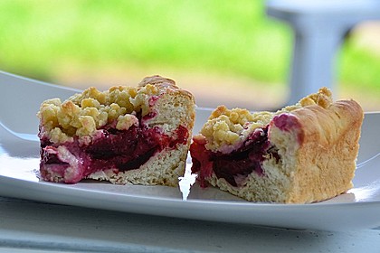 Pflaumenkuchen mit Streuseln 9