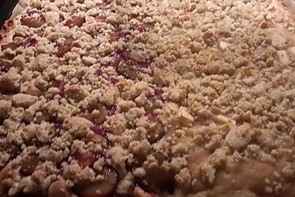 Pflaumenkuchen mit Streuseln 64