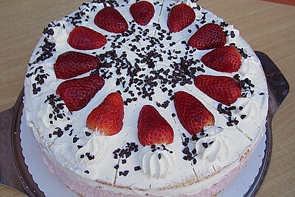 Erdbeersahnetorte 7