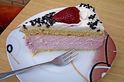 Erdbeersahnetorte 8
