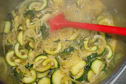 Eingelegte Curry - Zucchini 48