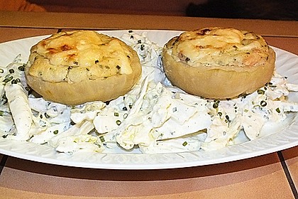 Kohlrabi - Hälften mit pikantem Kartoffel - Häubchen 6