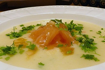Feine Kartoffelsuppe mit Lachs 2