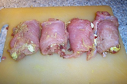 Putenrouladen mit Speck und Mozzarella 3
