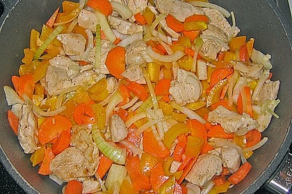 Scharfe H&auml;hnchen - Spaghetti Pfanne 4