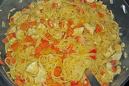 Scharfe H&auml;hnchen - Spaghetti Pfanne 6