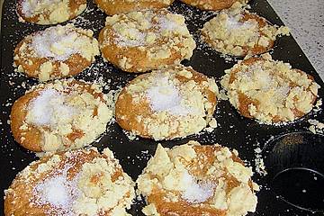 Birnenmuffins mit Butterstreusel
