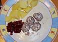 Fleischkl&ouml;&szlig;chen mit Sahneso&szlig;e