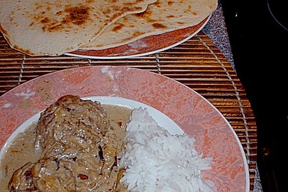 Indisches Fleischb&auml;llchencurry mit Joghurt und Kokosmilch 2