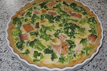 Brokkoli - Lachs Torte