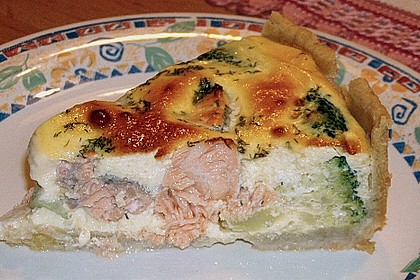 Brokkoli - Lachs Torte 5