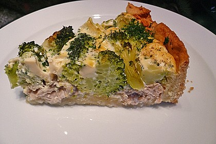 Brokkoli - Lachs Torte 1