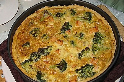 Brokkoli - Lachs Torte 14