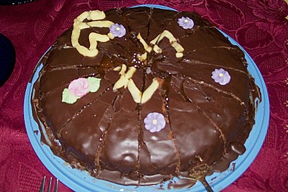 Feine Schokoladentorte 17