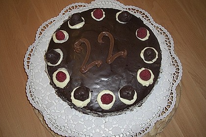Feine Schokoladentorte 18