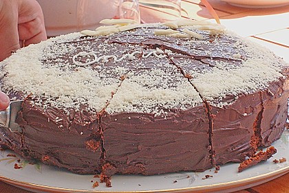 Feine Schokoladentorte 7