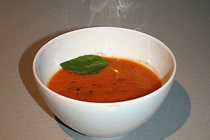 Low carb Tomaten-Basilikum-Suppe 4