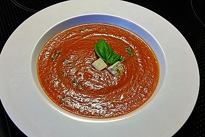 Low carb Tomaten-Basilikum-Suppe 2