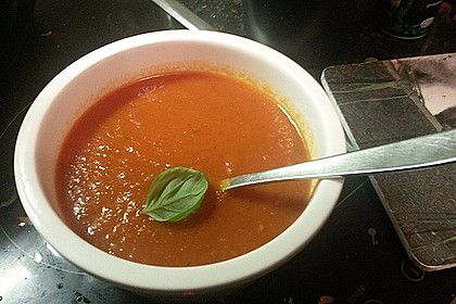 Low carb Tomaten-Basilikum-Suppe 5